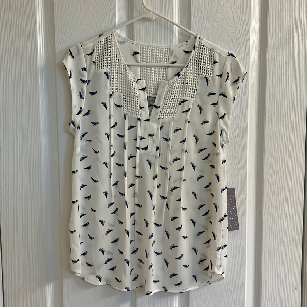 White and Blue short sleeve blouse